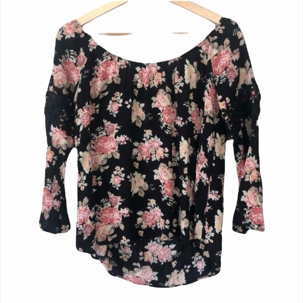 Shyanne Country Black Floral Long Bell Sleeve‎ Off Shoulder Top S
